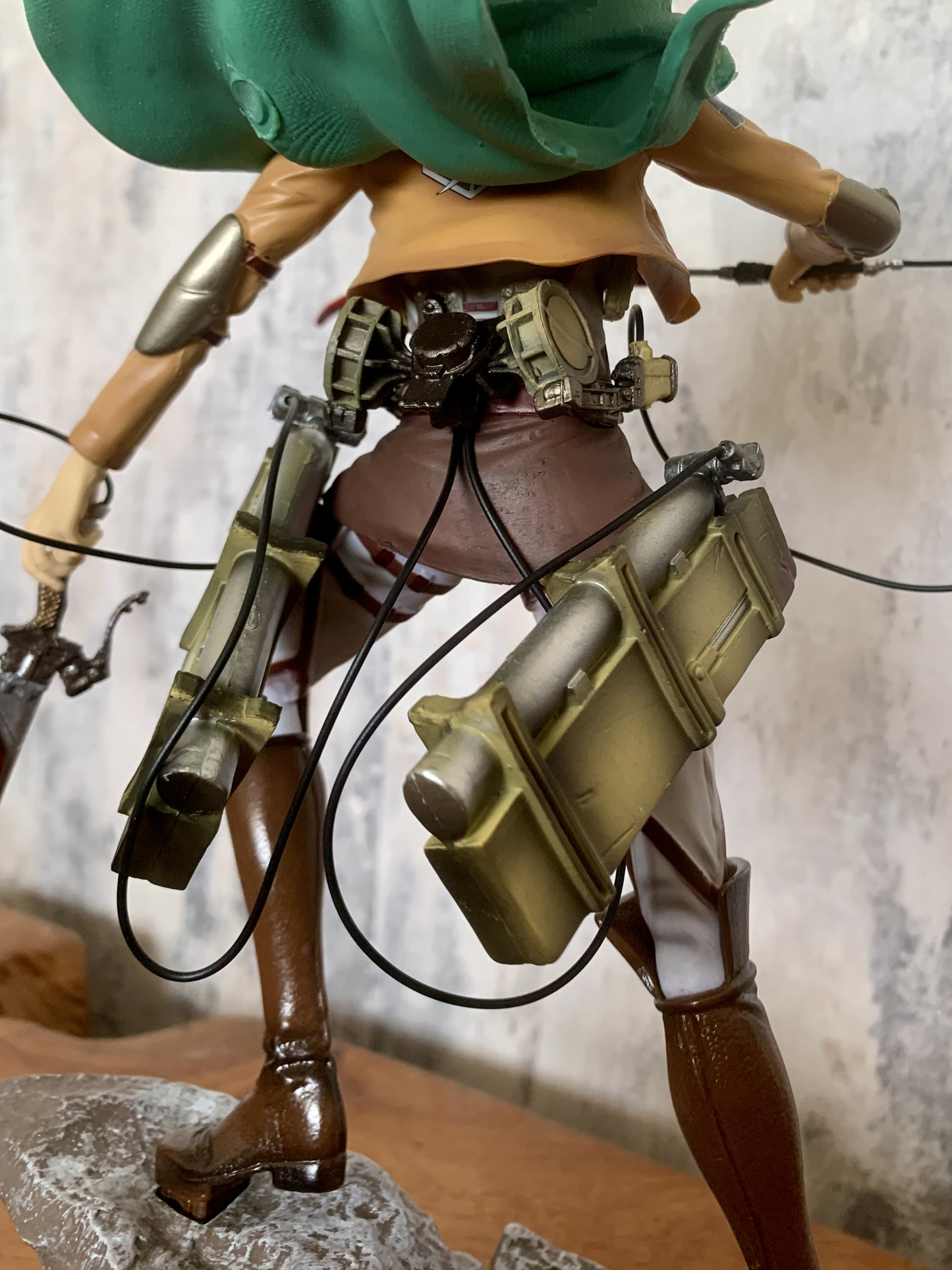 35cm Huge Levi Ackerman Attack On Titan Anime Figure