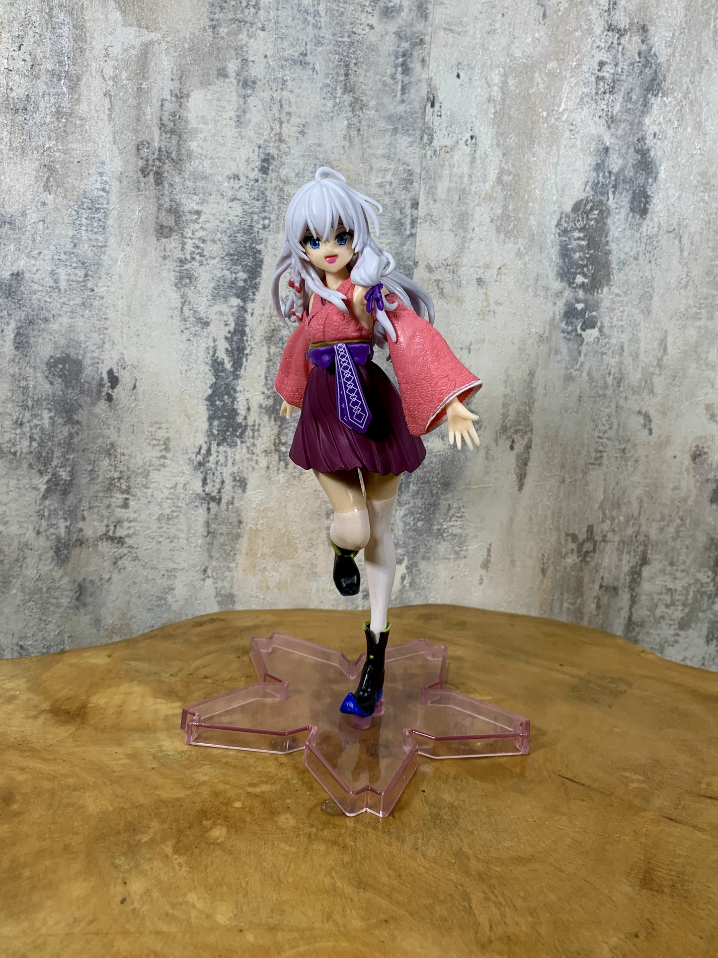 Wandering Witch: The Journey of Elaina Anime Figure